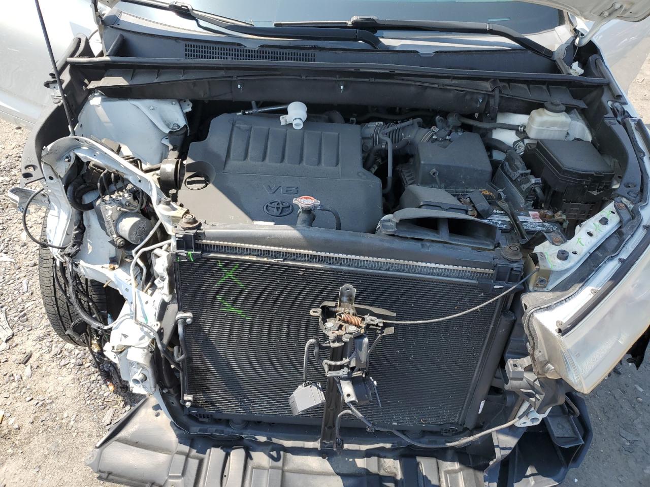 2016 Toyota Highlander Xle VIN: 5TDJKRFH1GS327191 Lot: 63842514