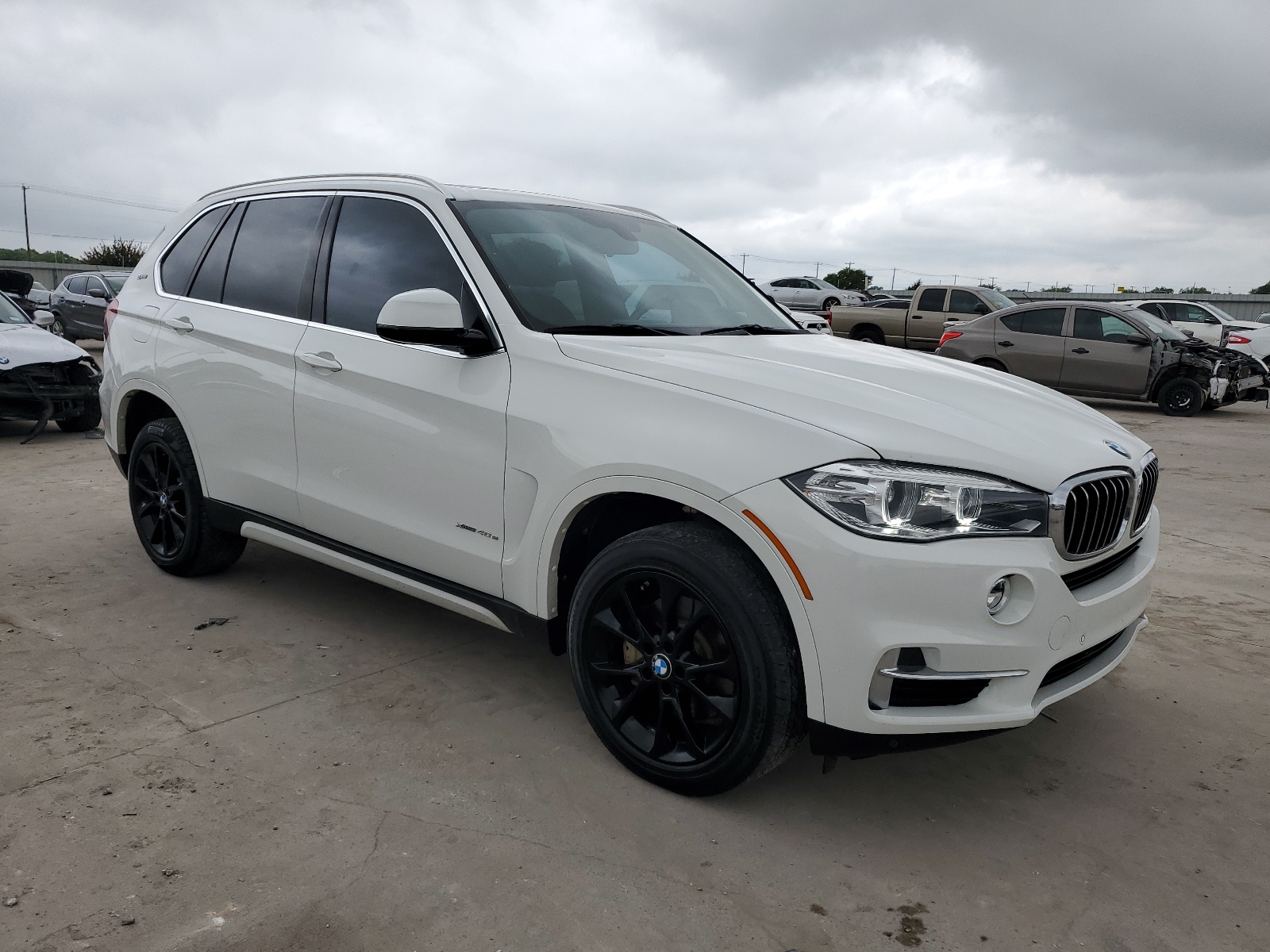 2017 BMW X5 Xdr40E vin: 5UXKT0C32H0S81122