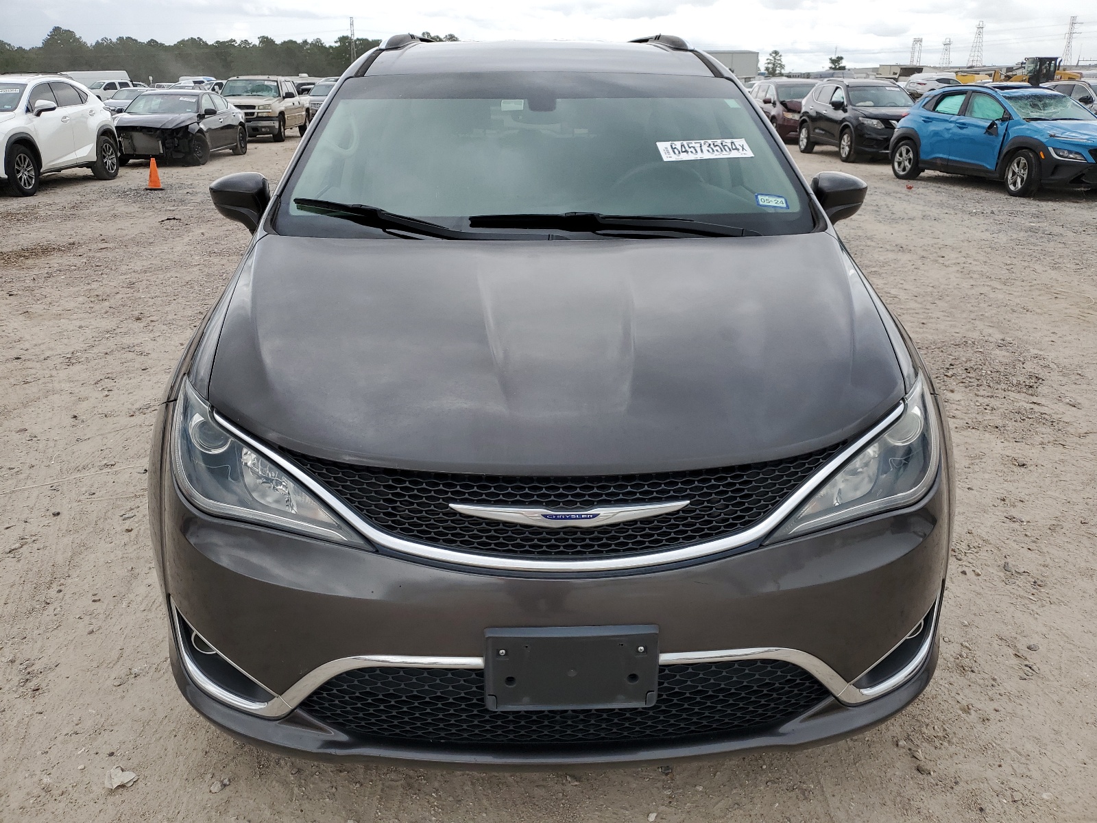 2019 Chrysler Pacifica Touring L vin: 2C4RC1BG4KR665829