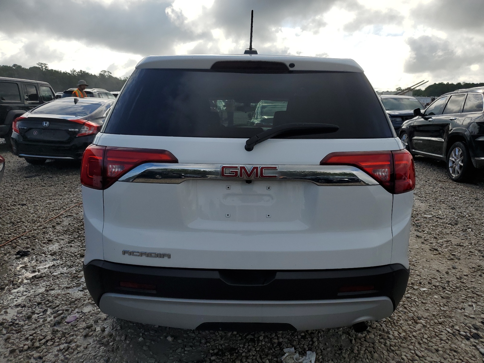 1GKKNKLA3HZ326378 2017 GMC Acadia Sle