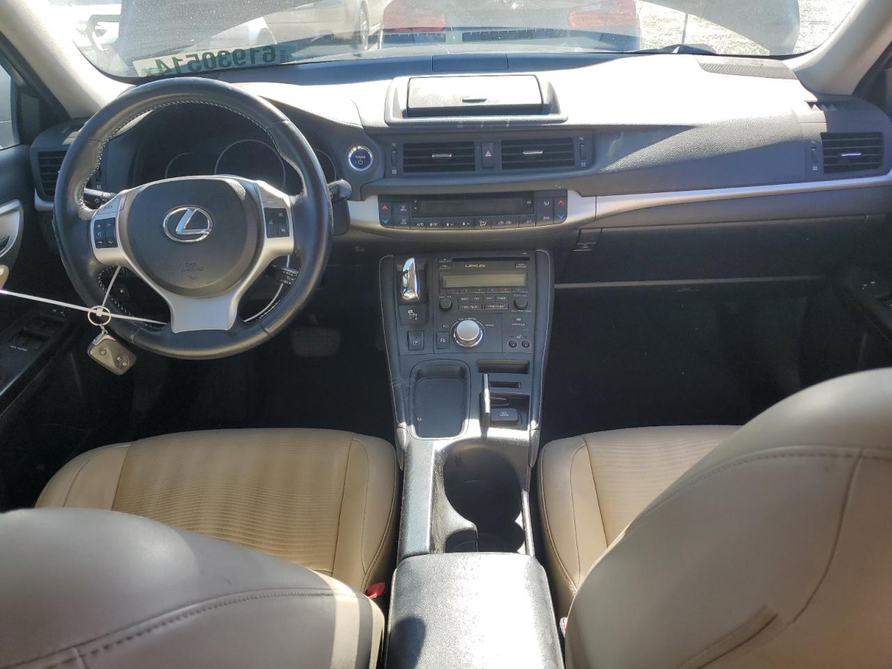 2012 Lexus CT - Image 8