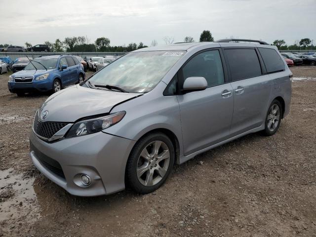  TOYOTA SIENNA 2013 Серебристый