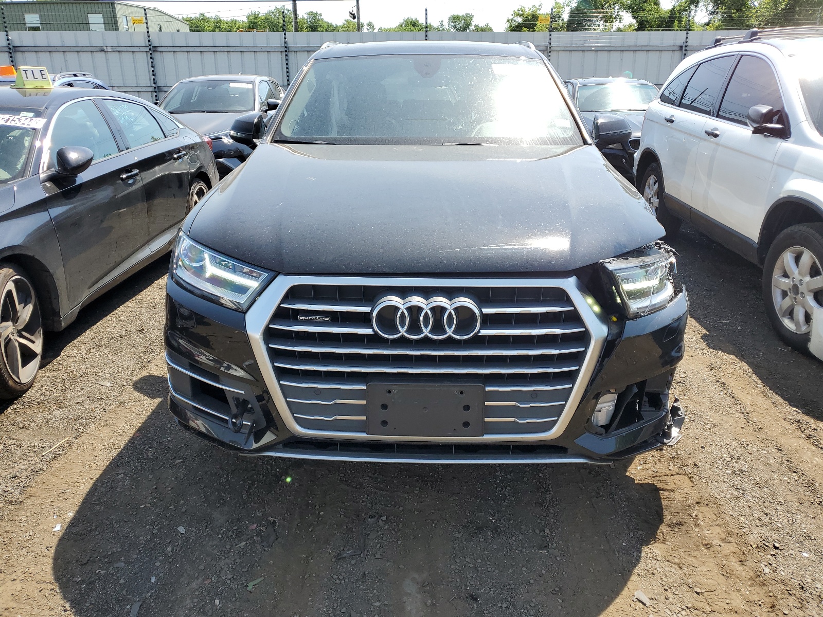 WA1LABF79JD041578 2018 Audi Q7 Premium Plus