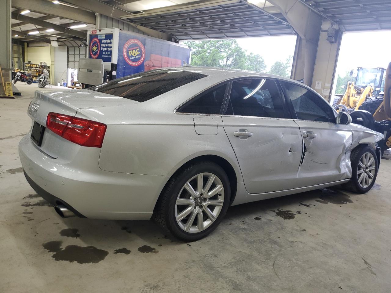 2013 Audi A6 Premium Plus VIN: WAUGFAFC5DN083824 Lot: 63805624