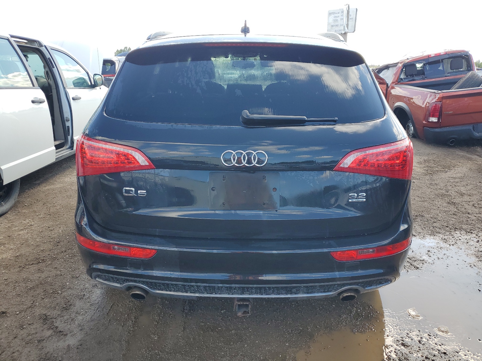 WA1WKBFP1CA028967 2012 Audi Q5 Prestige