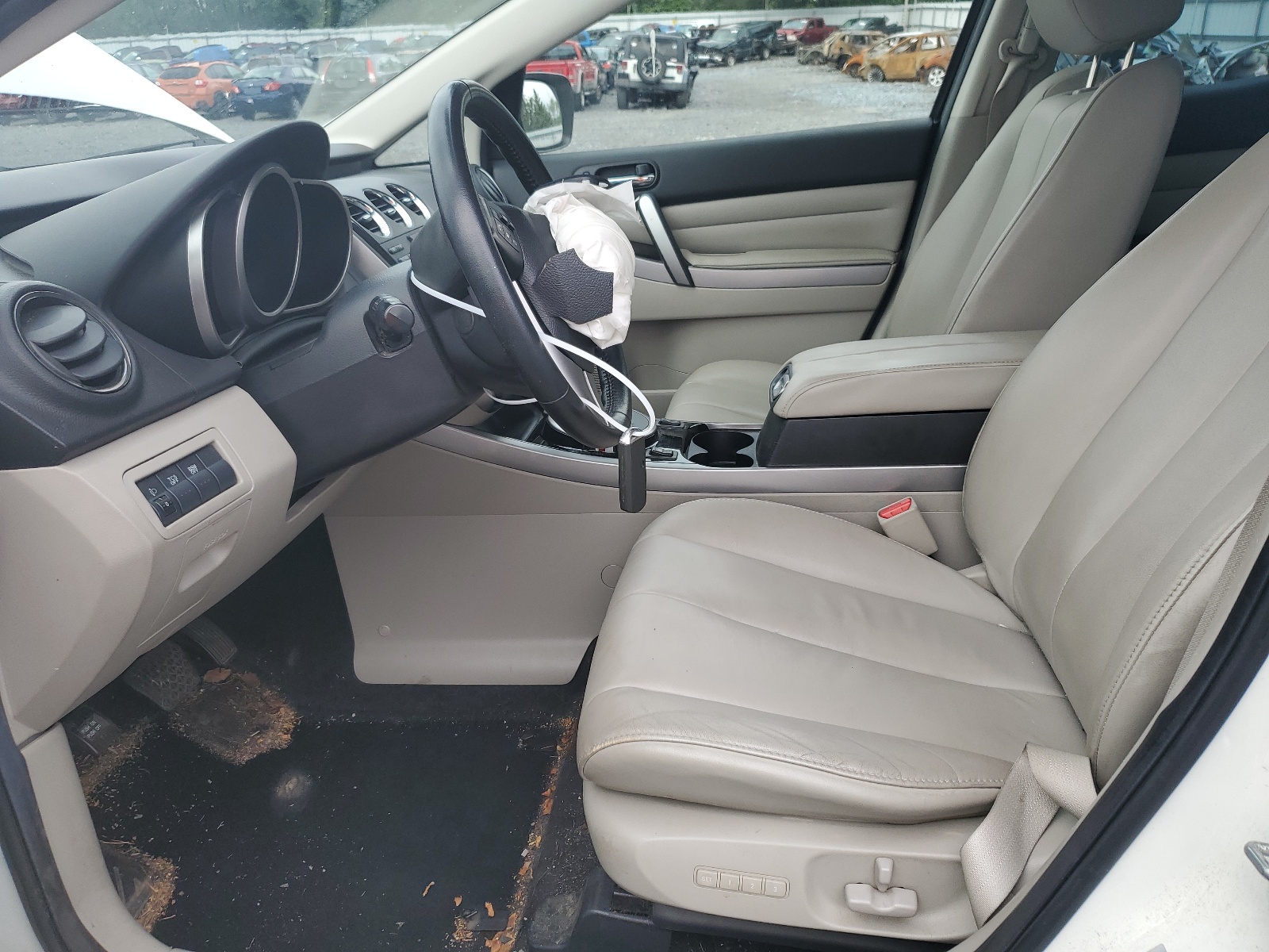 JM3ER4DL2B0402877 2011 Mazda Cx-7