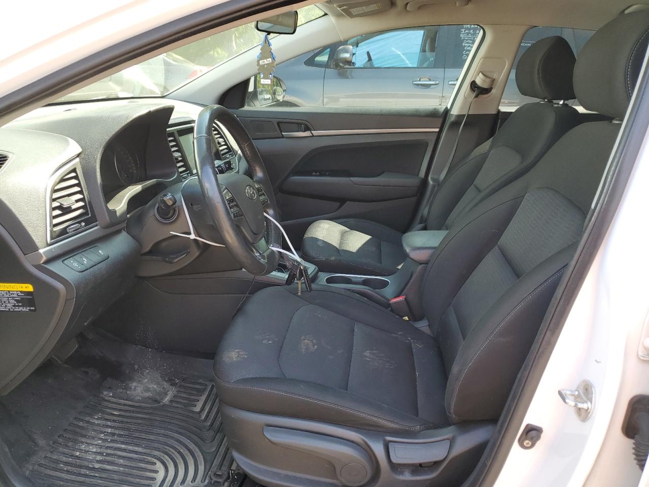 2017 Hyundai Elantra Se VIN: KMHD84LF9HU275013 Lot: 63653494