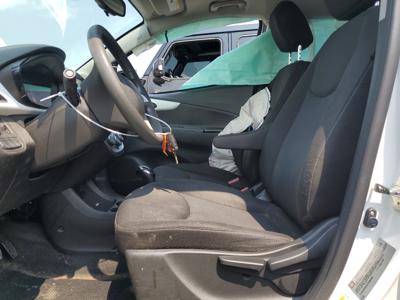 KL8CD6SA3JC466394 2018 Chevrolet Spark 1Lt