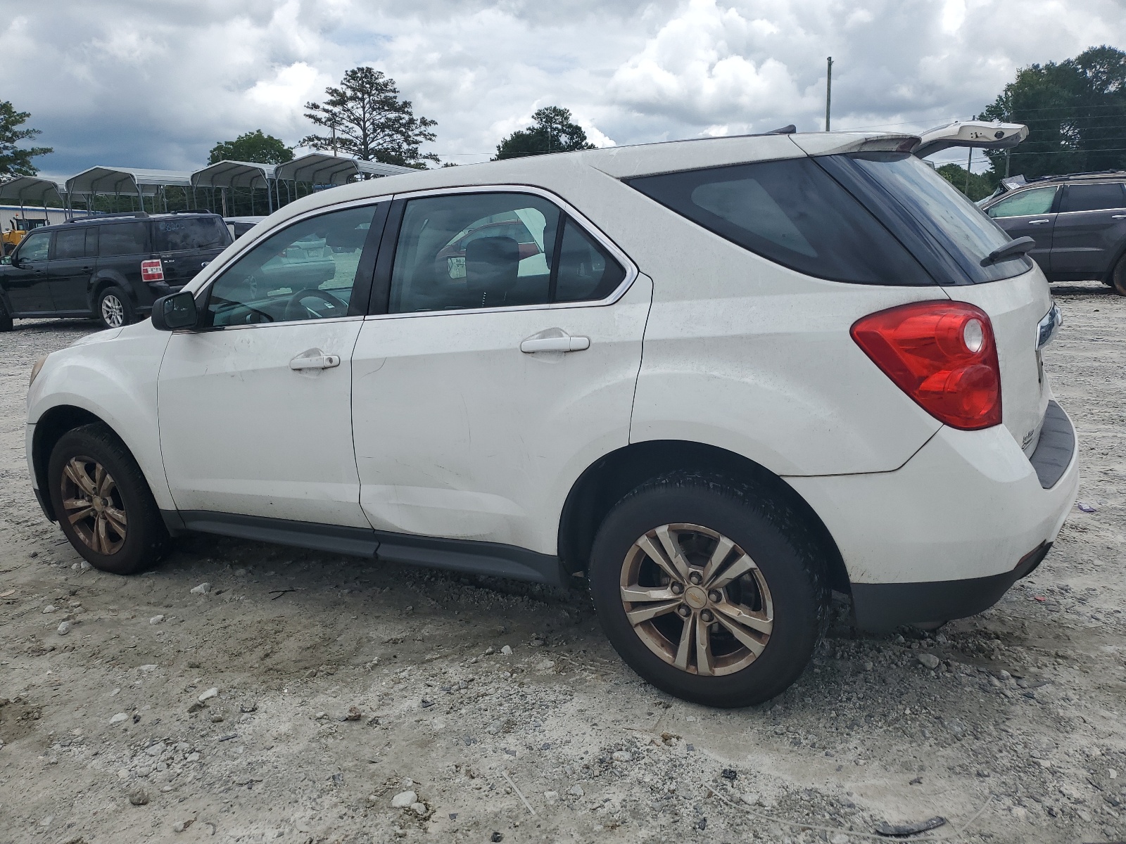 2014 Chevrolet Equinox Ls vin: 2GNALAEK2E6124160