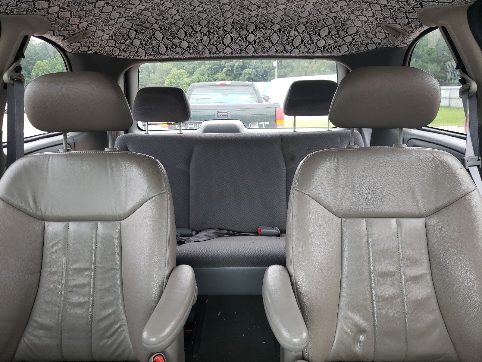 1C4GP45R95B417721 2005 Chrysler Town & Country