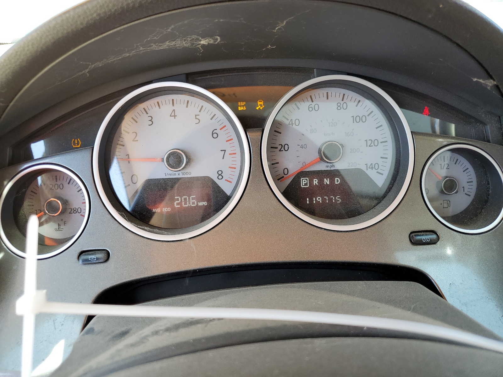 2V8HW34179R550096 2009 Volkswagen Routan Se