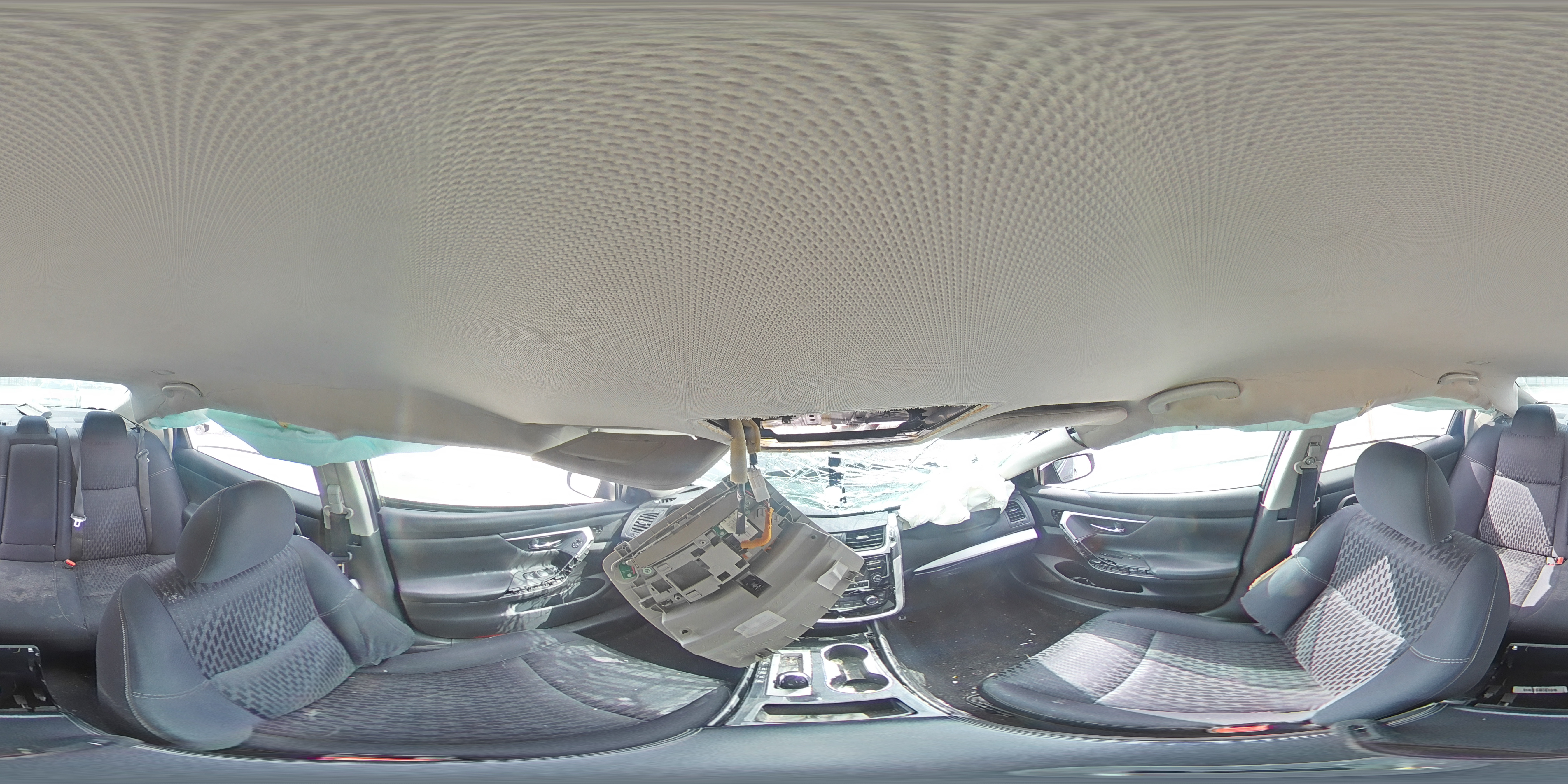 2018 Nissan Altima - Image 12