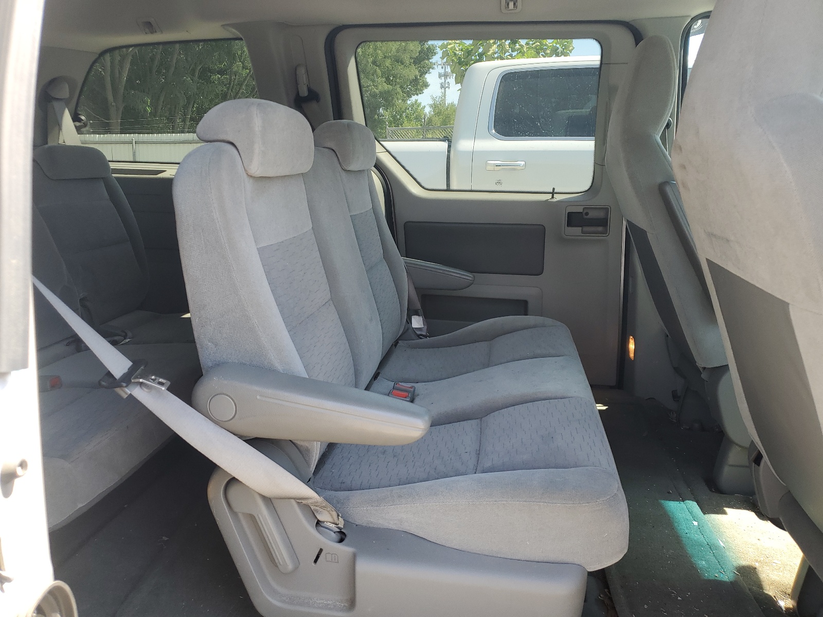 2FMZA50624BB11283 2004 Ford Freestar S