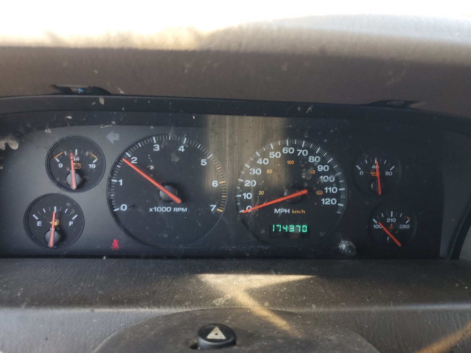 1J4GW48S81C620454 2001 Jeep Grand Cherokee Laredo