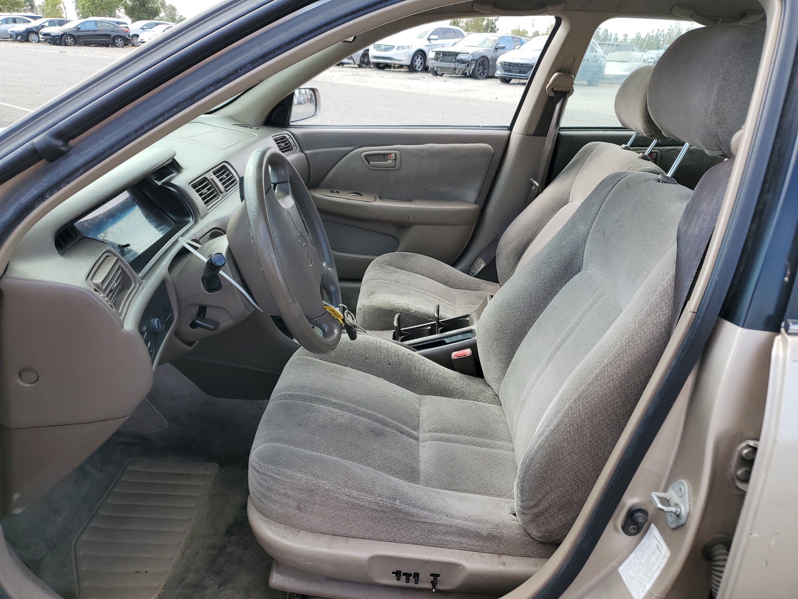 JT2BG22K1Y0413029 2000 Toyota Camry Ce