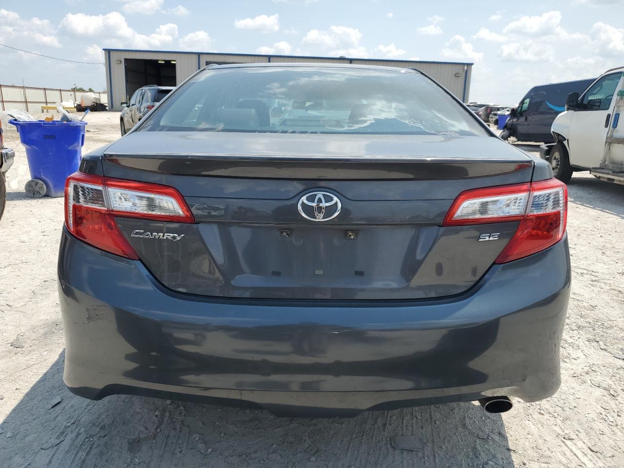 4T1BF1FK1DU241372 2013 Toyota Camry L