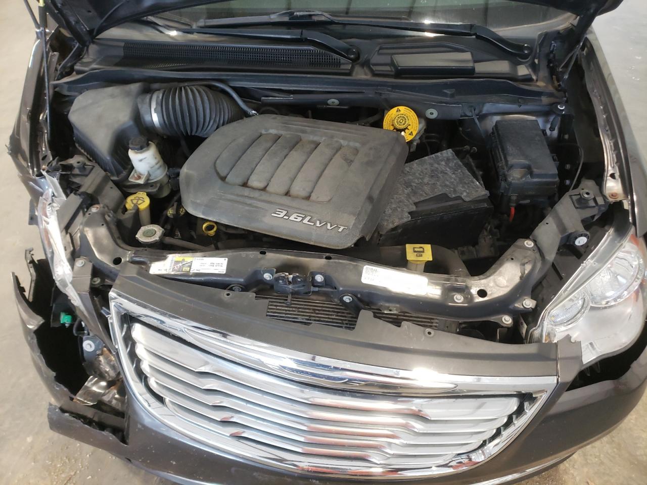 2015 Chrysler Town & Country Touring L VIN: 2C4RC1CG7FR754881 Lot: 63781144