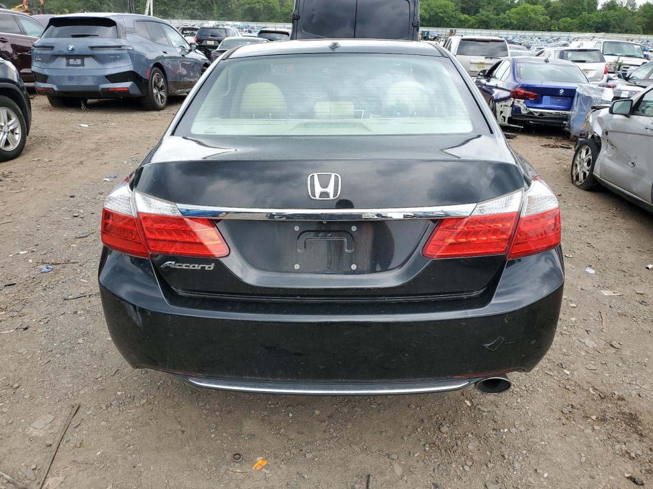 2014 Honda Accord Exl VIN: 1HGCR2F81EA121098 Lot: 62401324