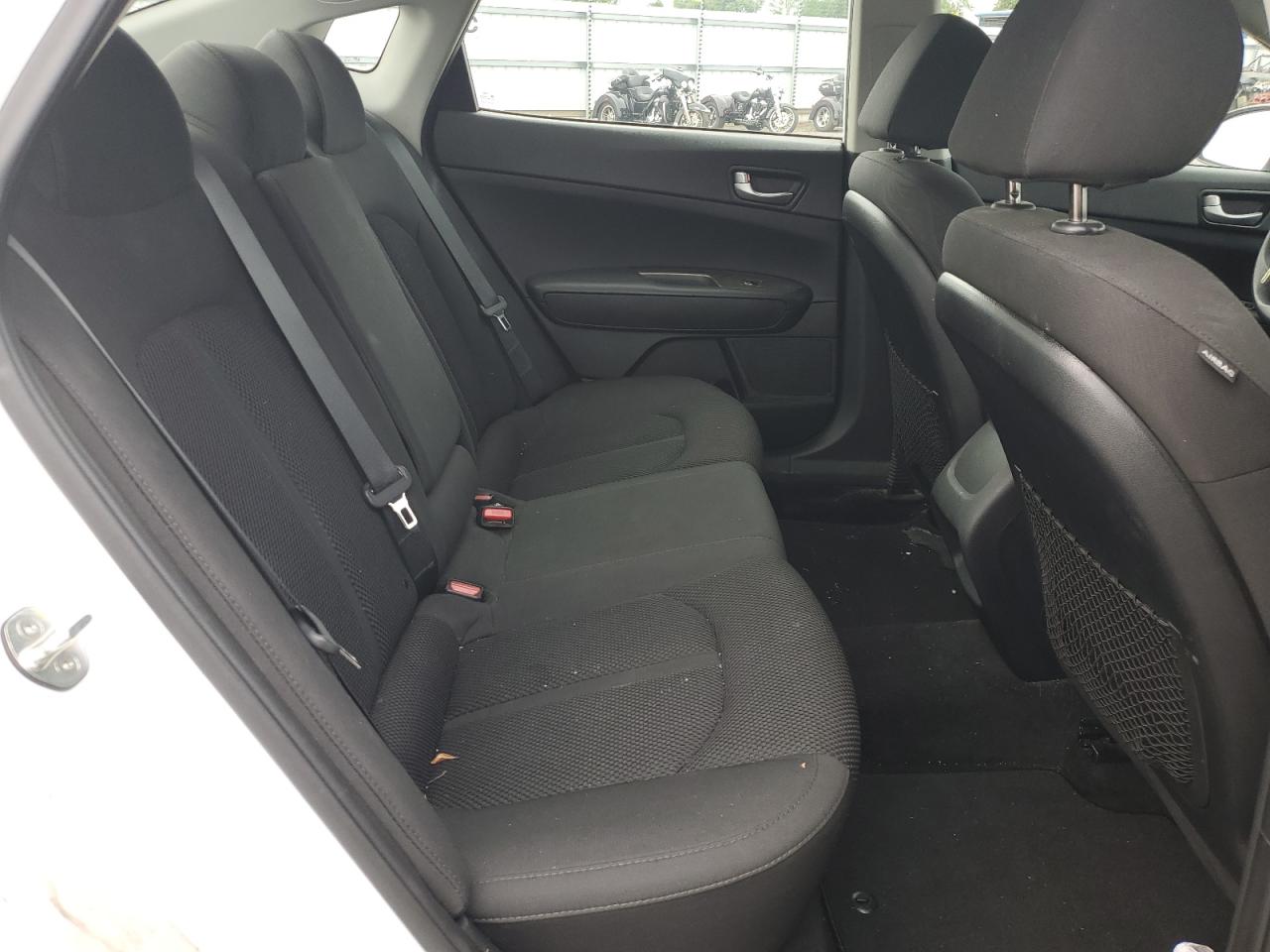 2019 Kia Optima Lx VIN: 5XXGT4L34KG337498 Lot: 63130394