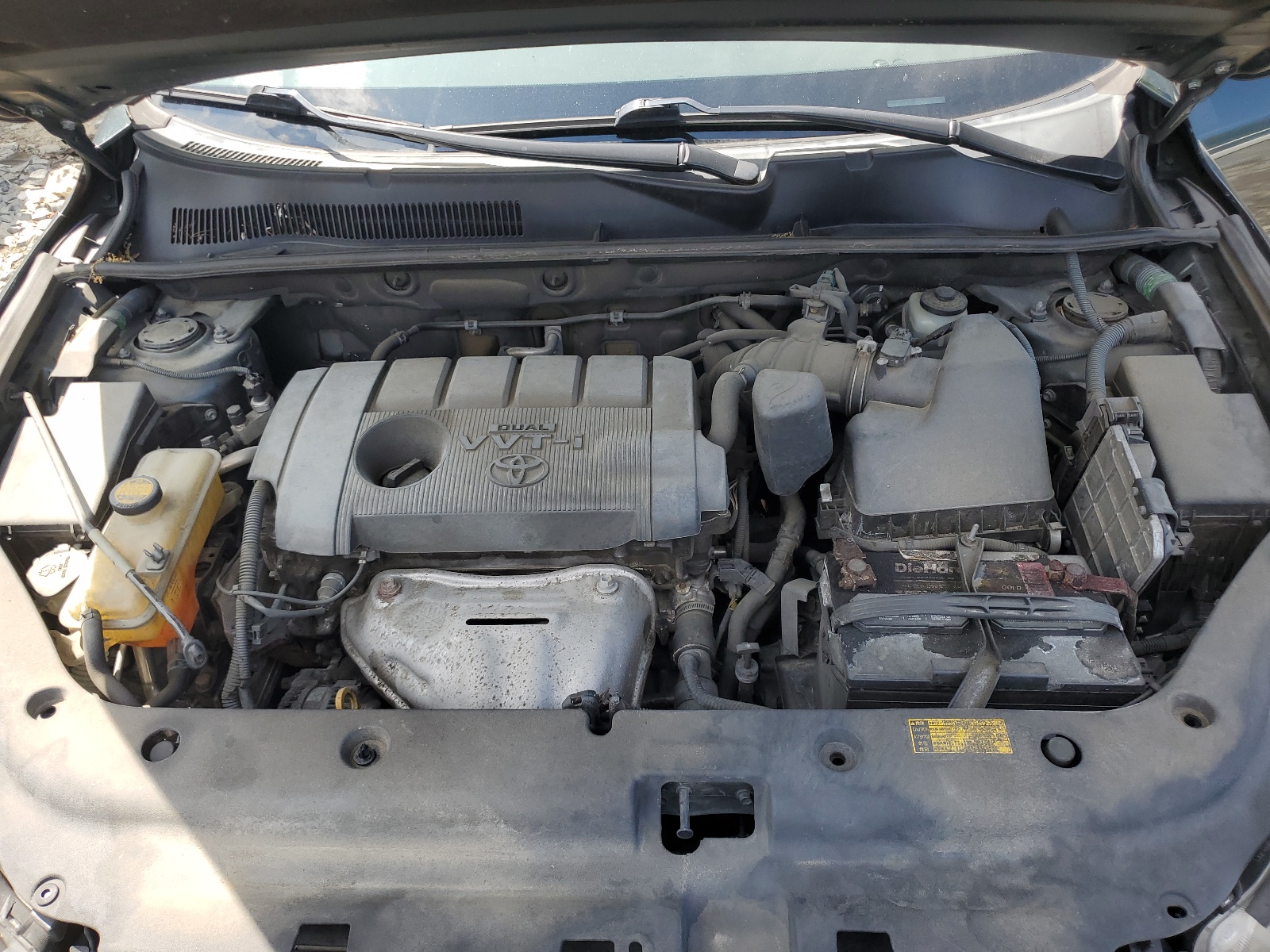 2T3ZF4DV2BW092195 2011 Toyota Rav4