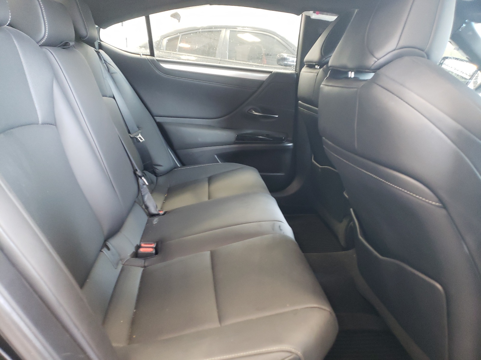 58AGA1C15NU018164 2022 Lexus Es 300H Base