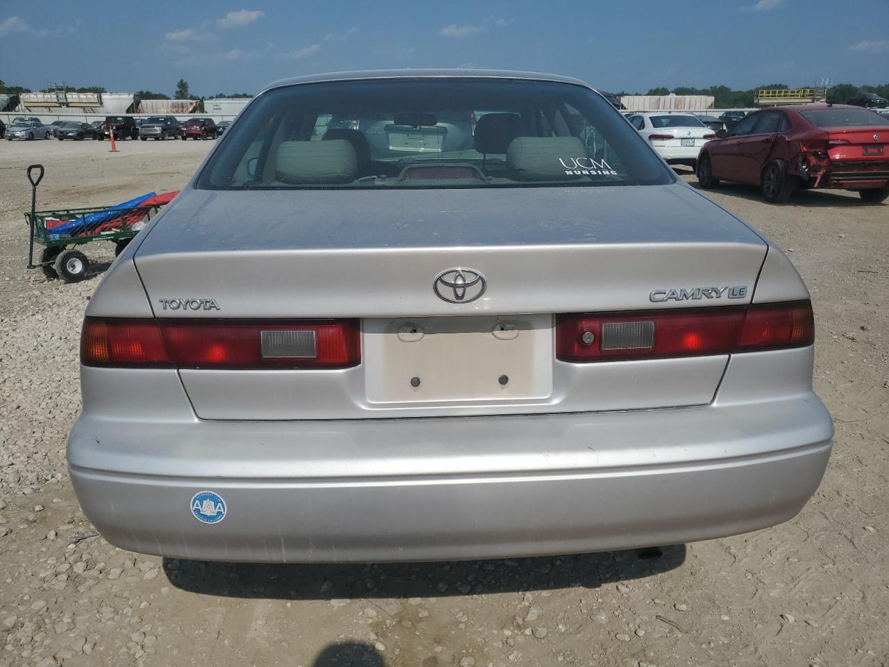 1999 Toyota Camry Ce VIN: 4T1BG22K6XU590427 Lot: 62636754