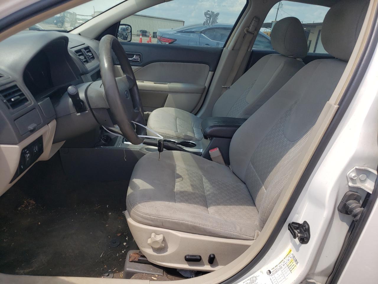 2011 Ford Fusion Se VIN: 3FAHP0HA1BR212975 Lot: 64060394