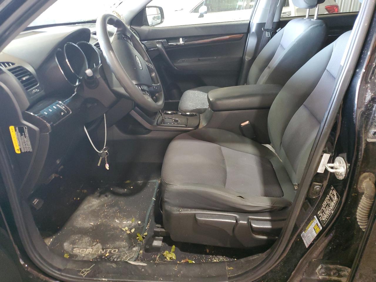 2012 Kia Sorento Base VIN: 5XYKT3A12CG245762 Lot: 62965214