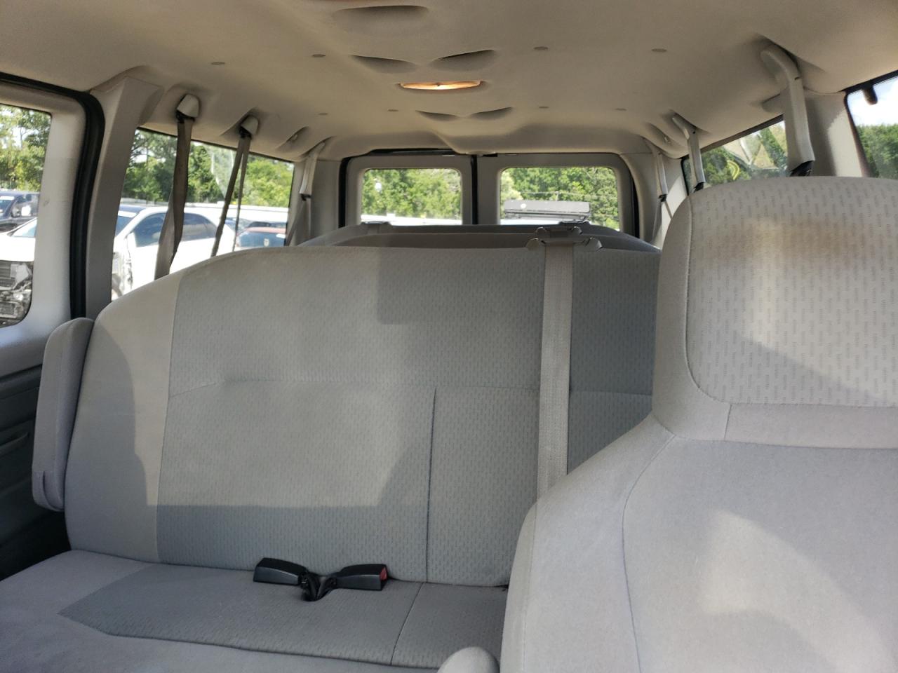 2009 Ford Econoline E350 Super Duty Wagon VIN: 1FBNE31L79DA66380 Lot: 63384814