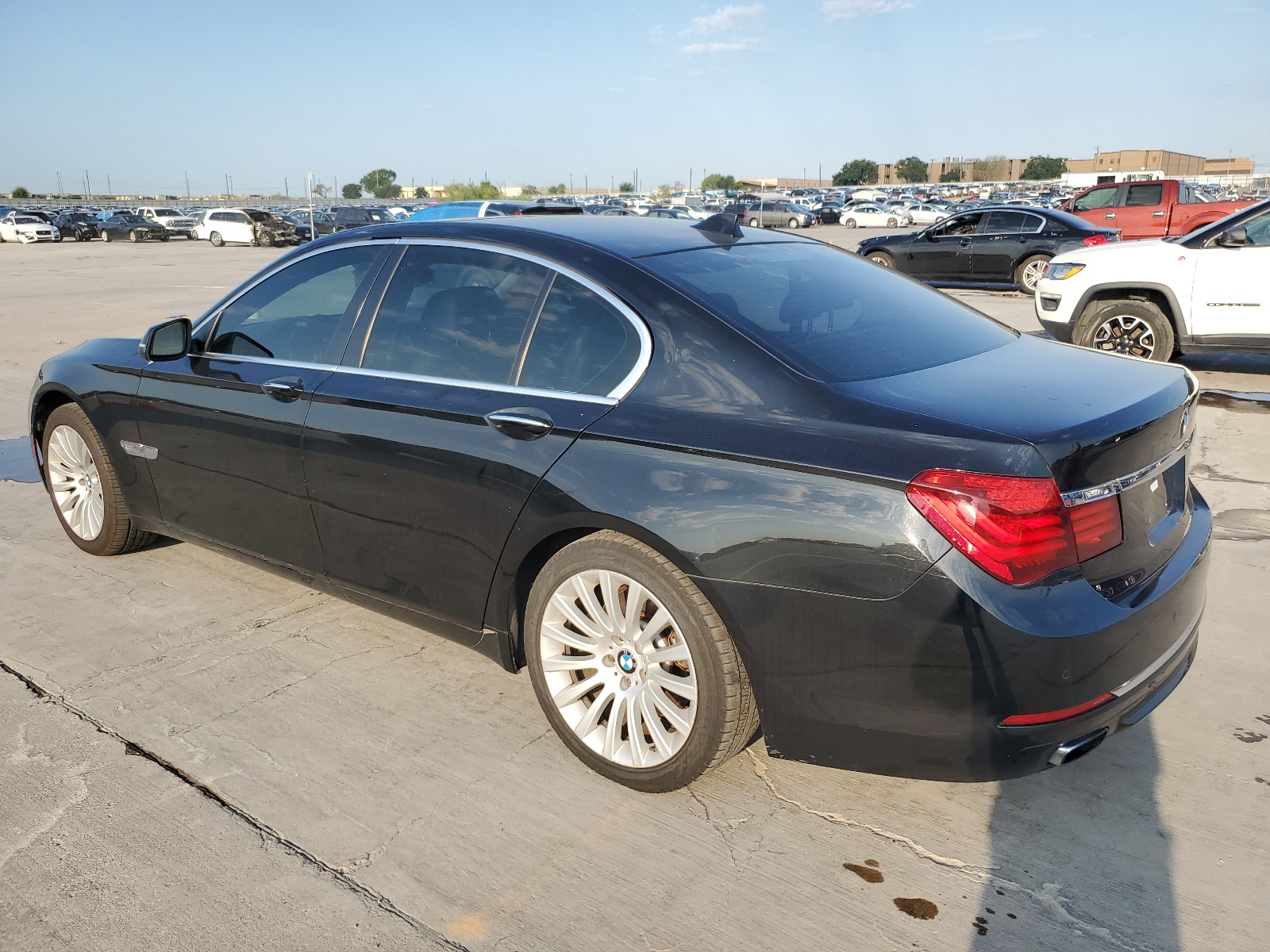 2013 BMW 740 I vin: WBAYA6C51DC995075