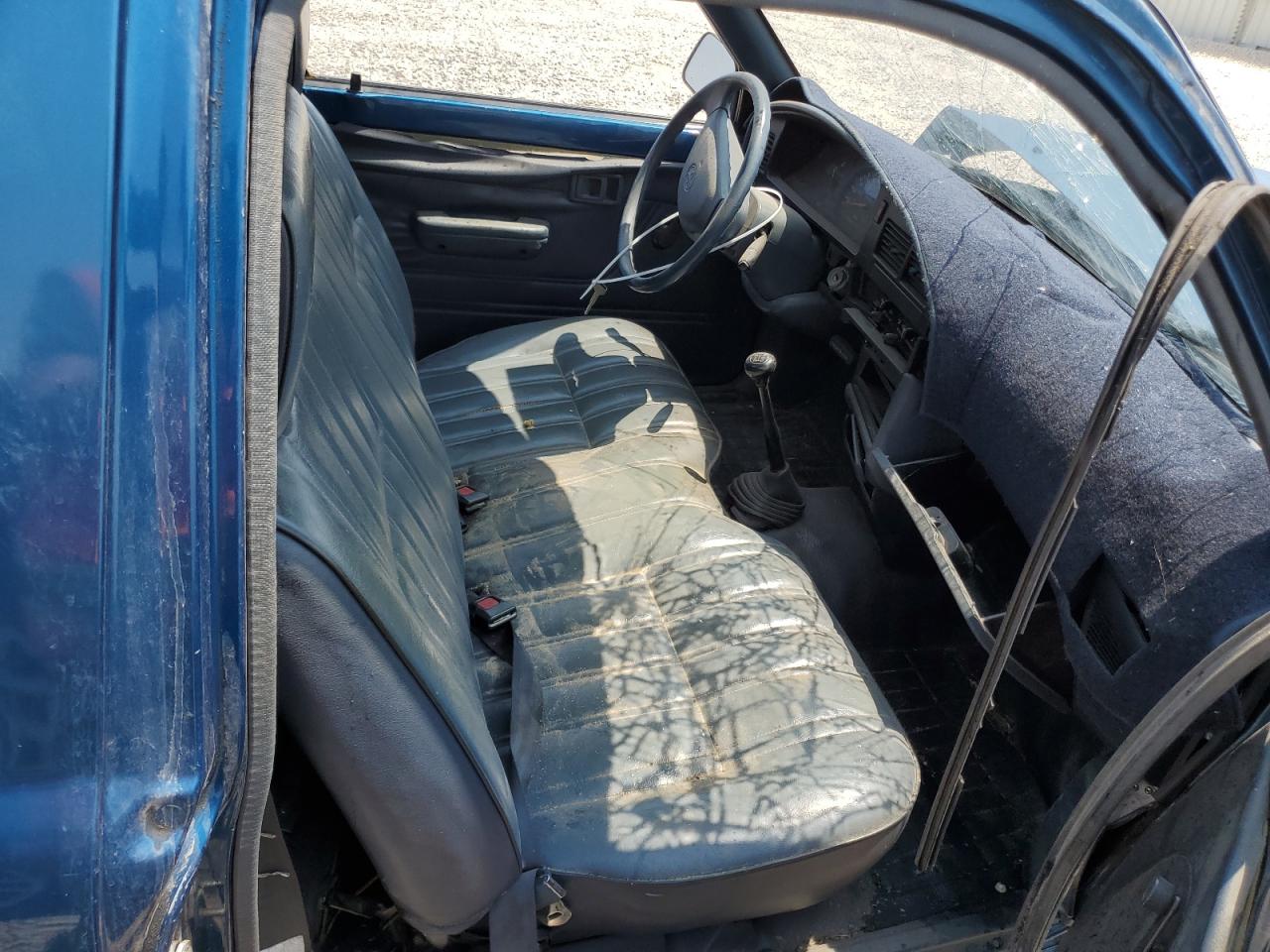 1994 Toyota Pickup 1/2 Ton Short Wheelbase Stb VIN: 4TARN81A2RZ210361 Lot: 64368494