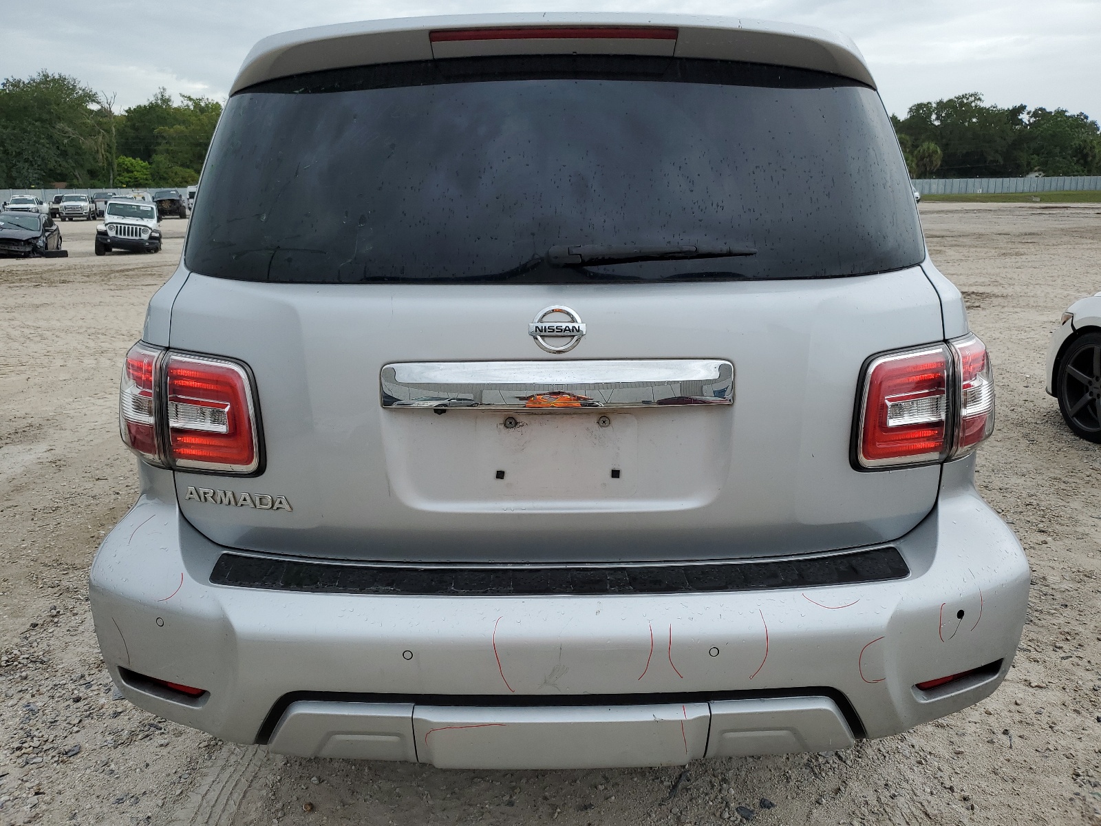 JN8AY2ND4JX000388 2018 Nissan Armada Sv