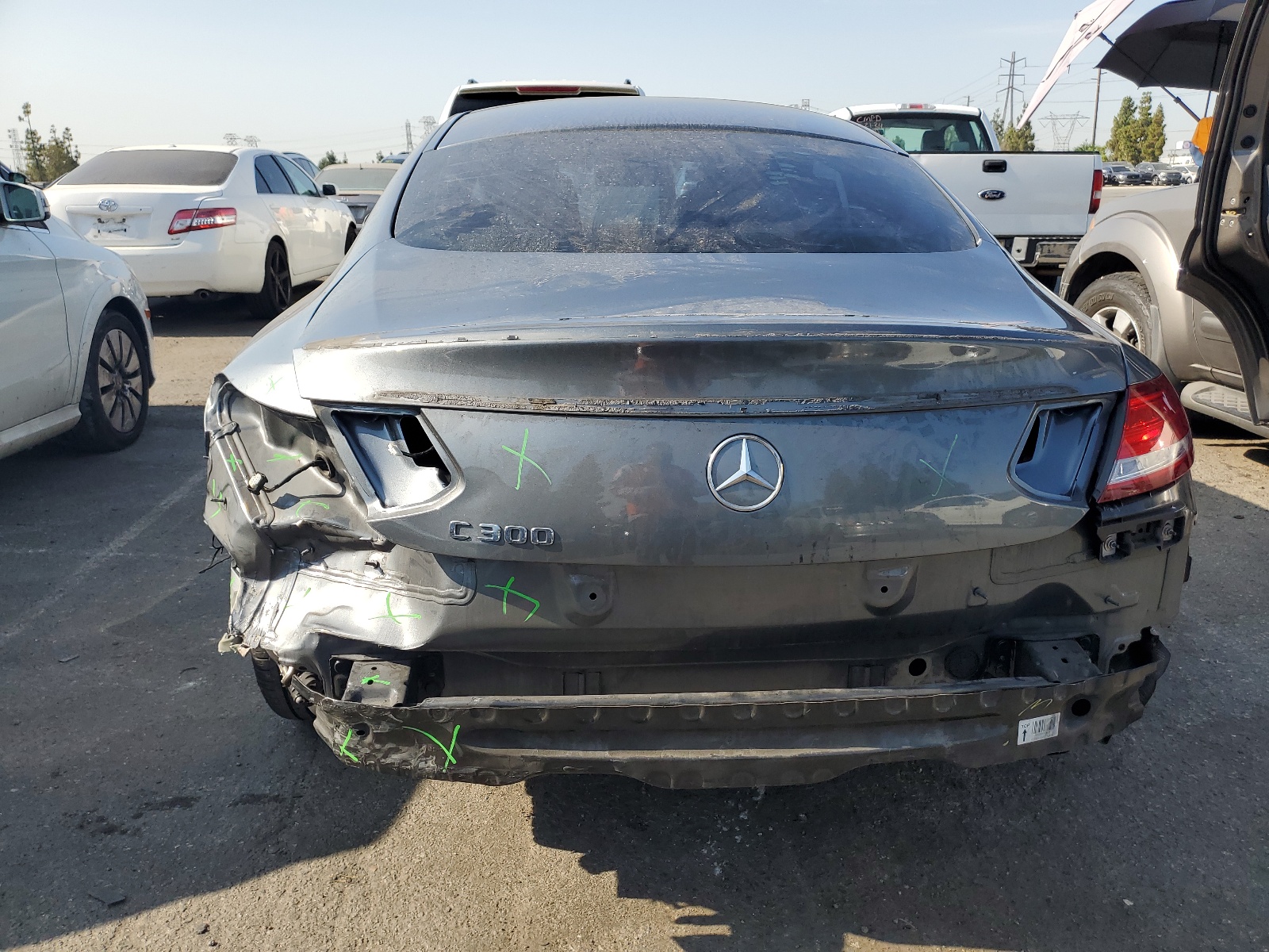 WDDWJ4JB9HF584136 2017 Mercedes-Benz C 300