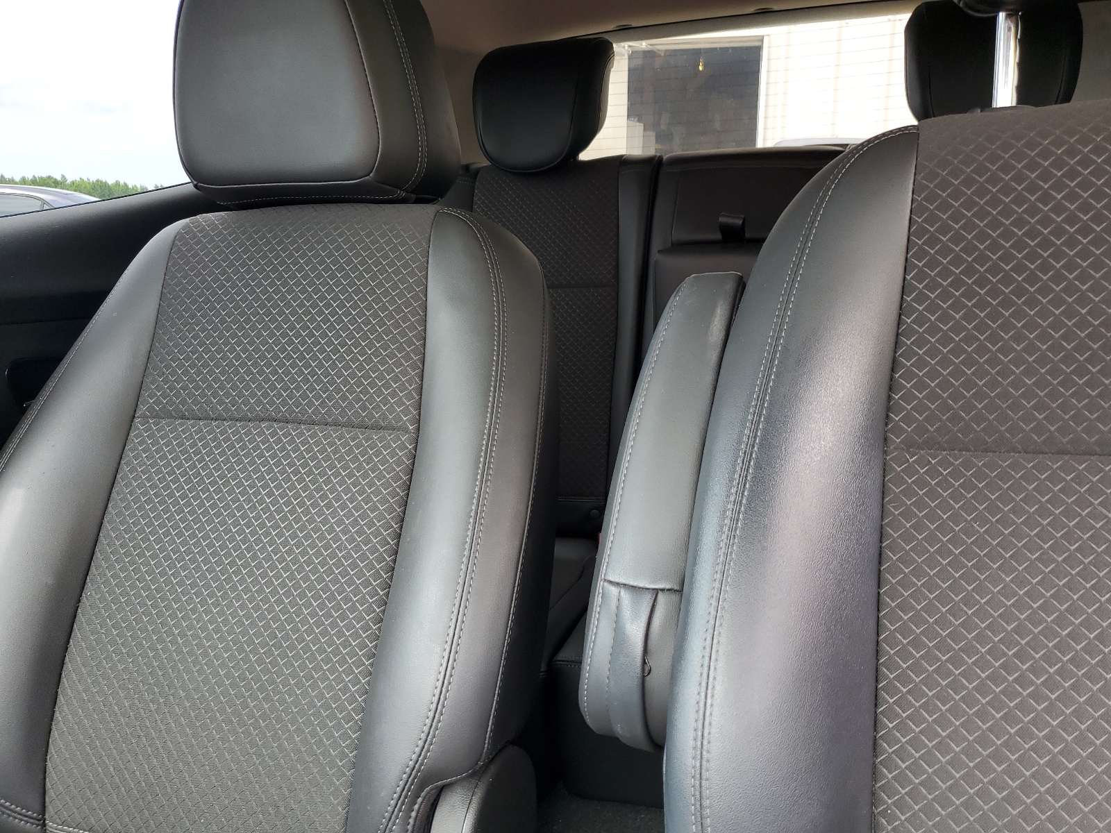 KL4CJASB8KB700705 2019 Buick Encore Preferred