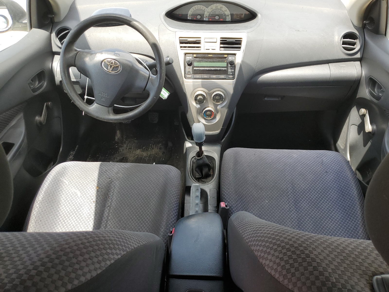 JTDBT923471119833 2007 Toyota Yaris