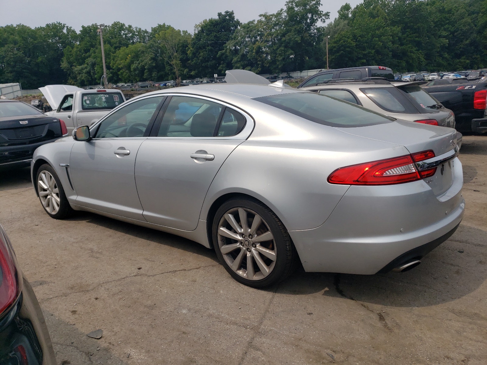 2013 Jaguar Xf vin: SAJWJ0EF4D8S83063