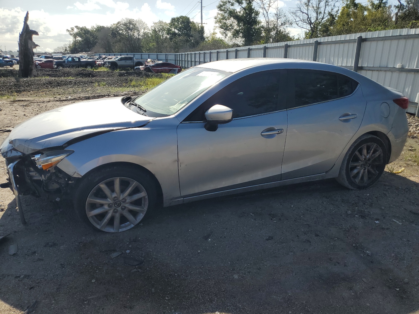 2017 Mazda 3 Touring vin: 3MZBN1V77HM106828