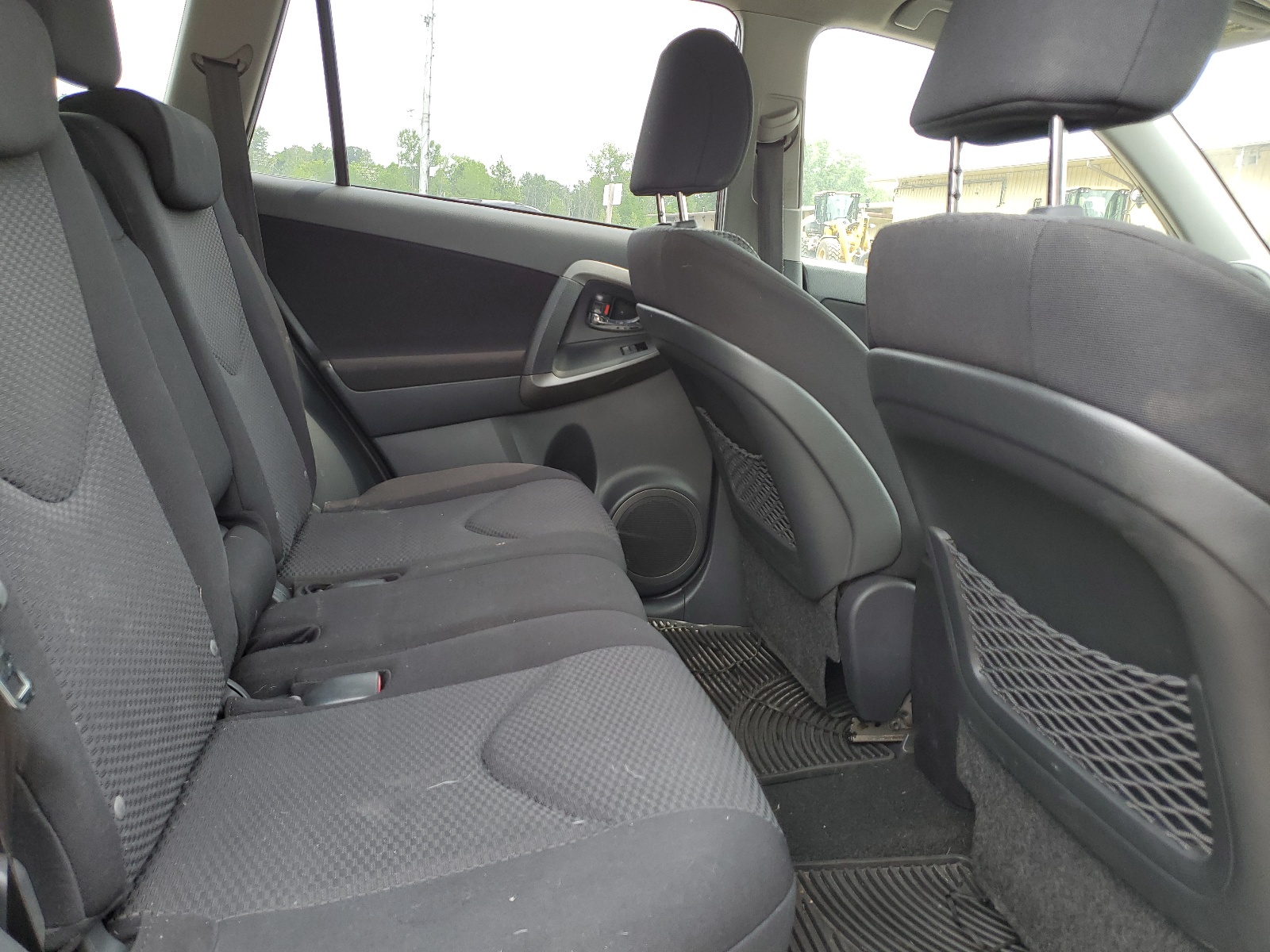 JTMRF4DV5A5034037 2010 Toyota Rav4 Sport