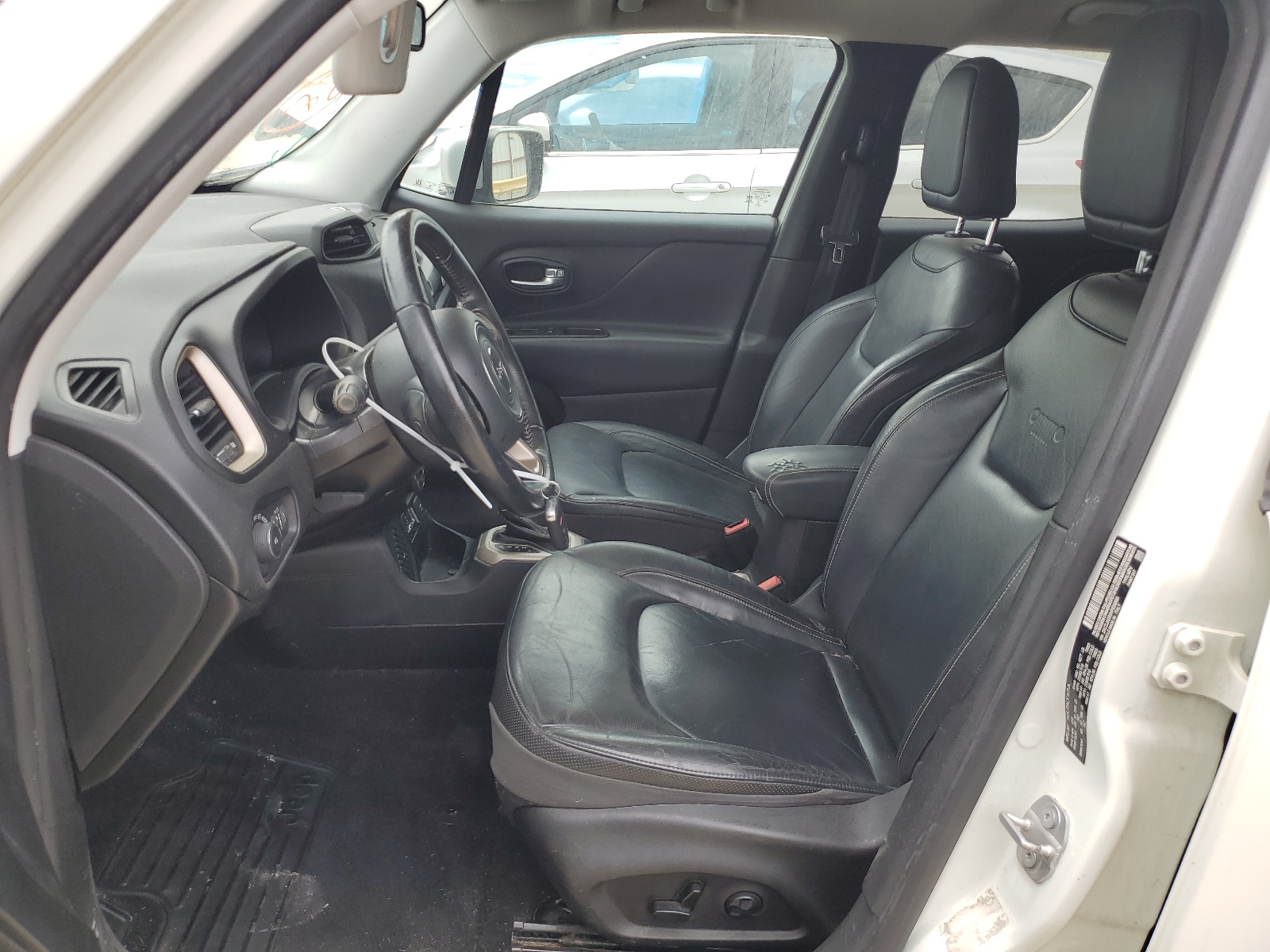 ZACCJADB8HPE98899 2017 Jeep Renegade Limited