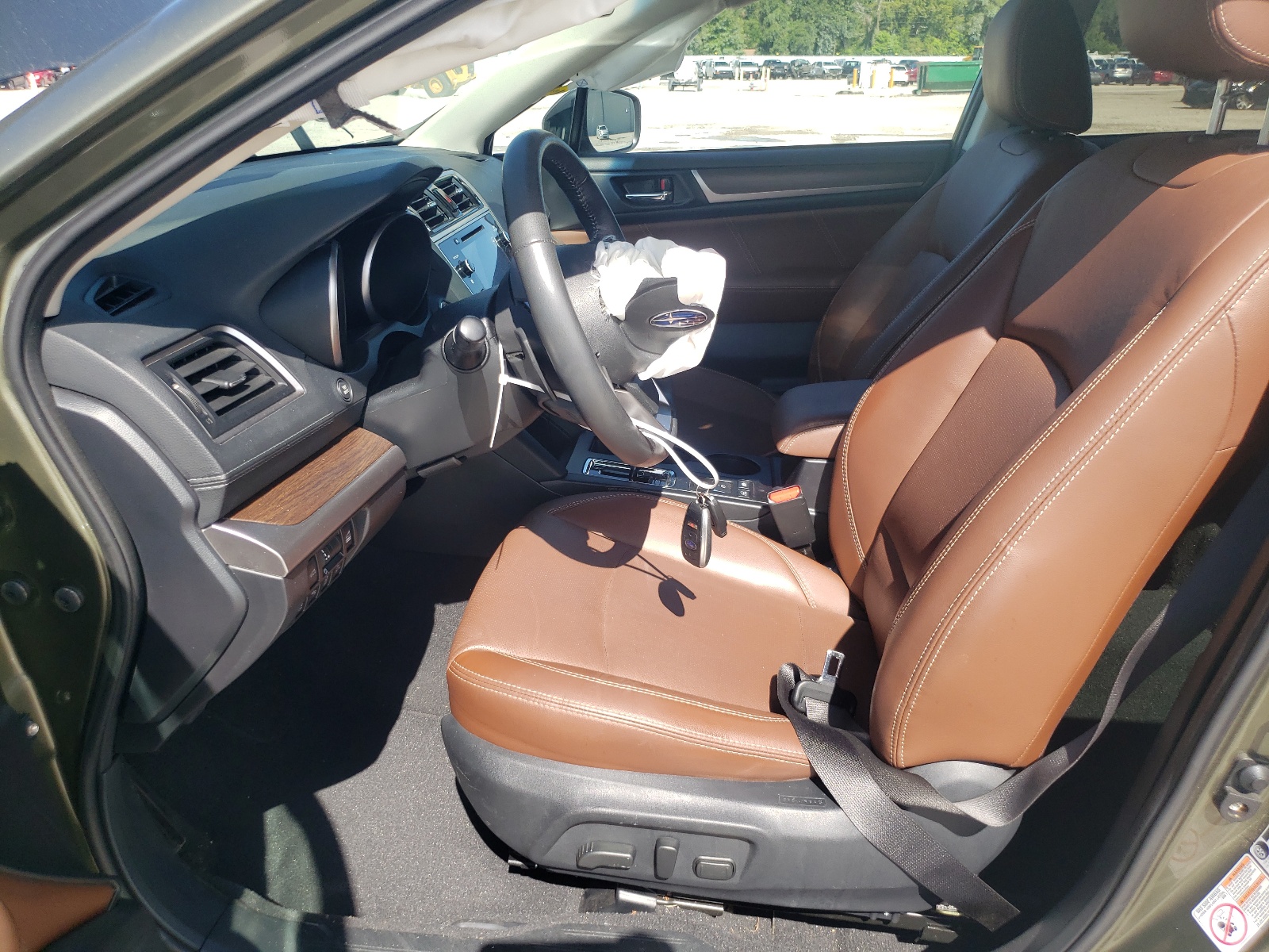 4S4BSATCXJ3245902 2018 Subaru Outback Touring