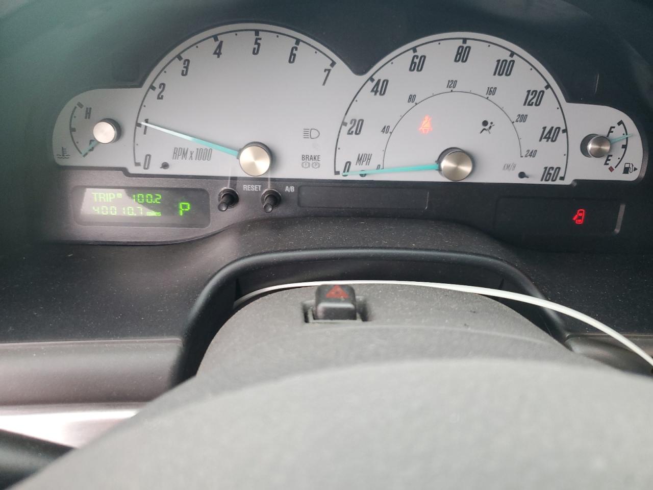 2002 Ford Thunderbird VIN: 1FAHP60AX2Y124765 Lot: 63727244