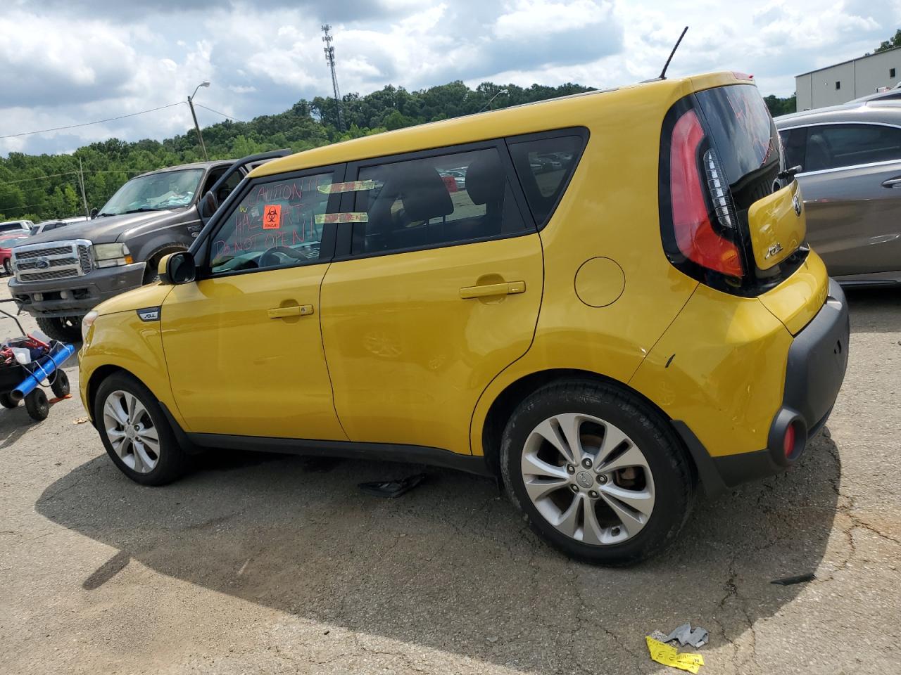 2015 Kia Soul + VIN: KNDJP3A57F7185627 Lot: 63281934