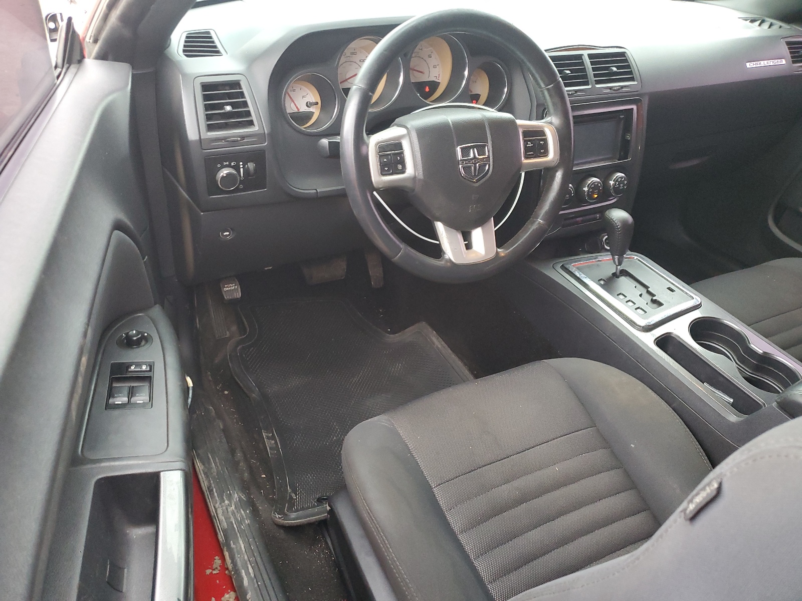 2C3CDYAG5CH208780 2012 Dodge Challenger Sxt