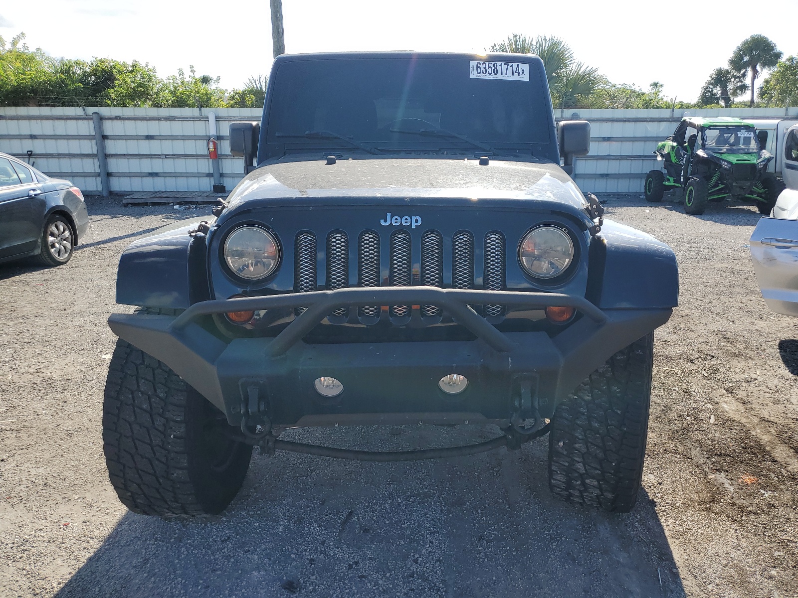 1C4HJWEG8DL550351 2013 Jeep Wrangler Unlimited Sahara