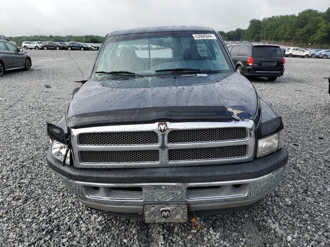 2000 Dodge Ram 1500 VIN: 1B7HC16Y7YS622947 Lot: 63906944