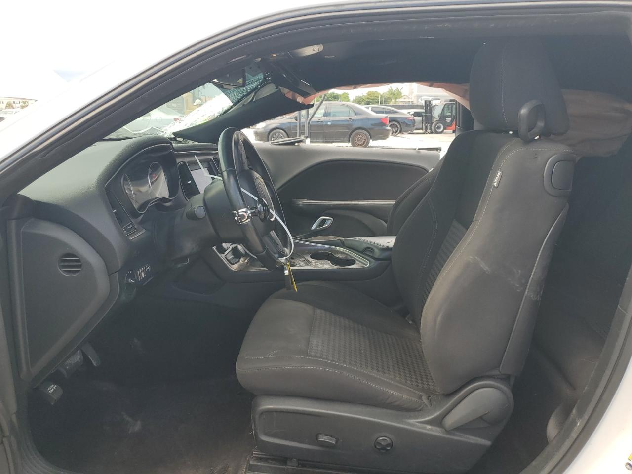 2018 Dodge Challenger Sxt VIN: 2C3CDZAG9JH242238 Lot: 62030904