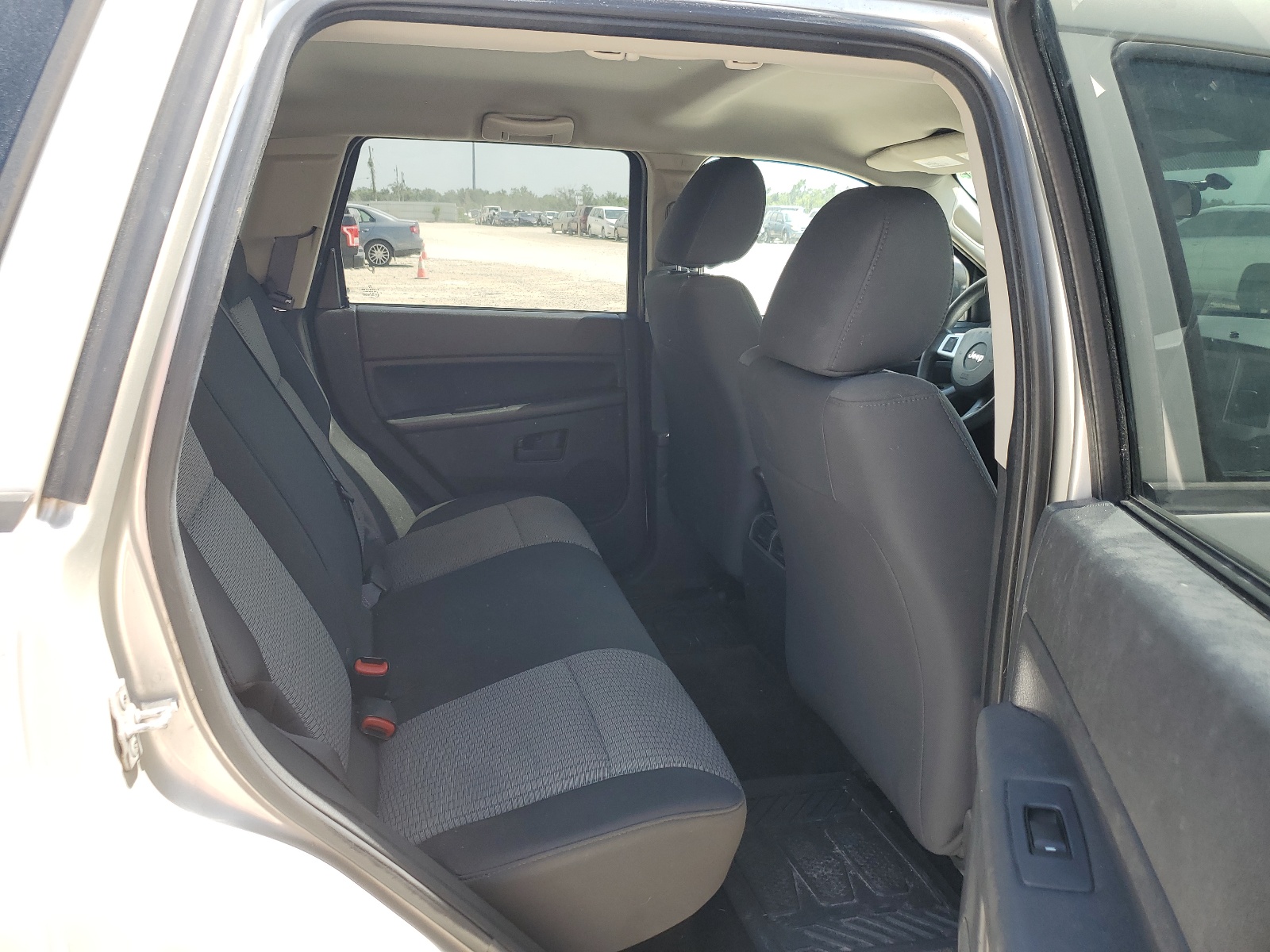 1J8GR48K18C206190 2008 Jeep Grand Cherokee Laredo