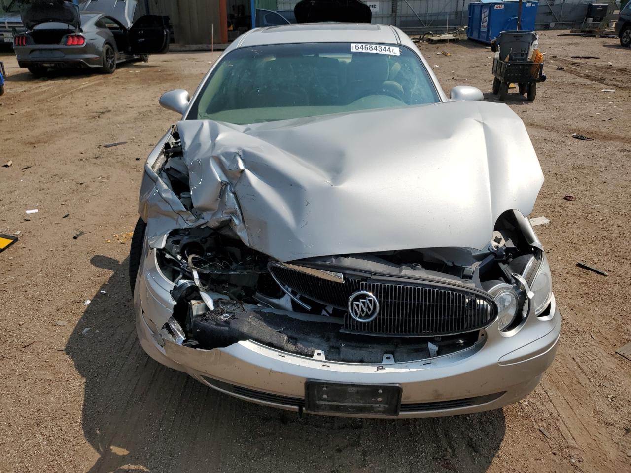 2007 Buick Lacrosse Cxl VIN: 2G4WD552571240905 Lot: 64684344