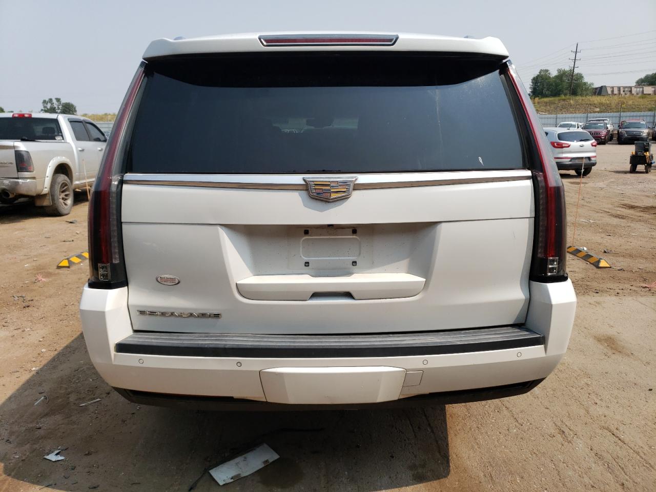 1GYS4JKJ8GR156344 2016 Cadillac Escalade Esv Premium