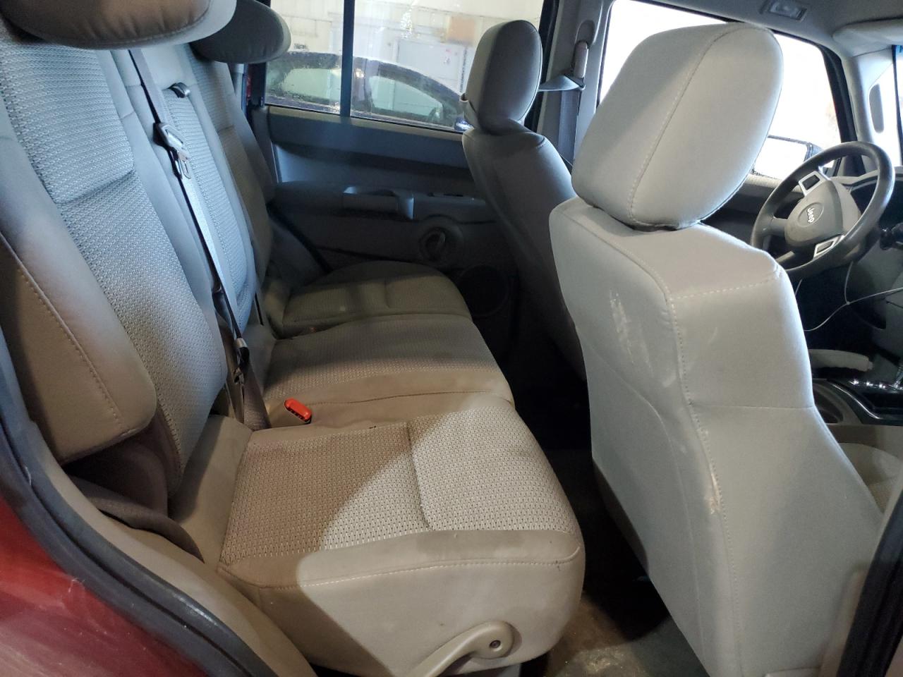 2008 Jeep Commander Sport VIN: 1J8HG48K98C111337 Lot: 62497934